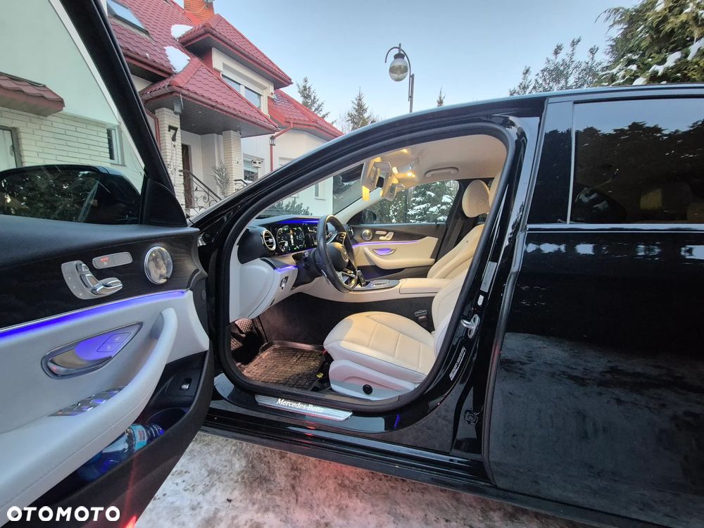 Mercedes-Benz Klasa E 200 AMG/Avantgarde - 16