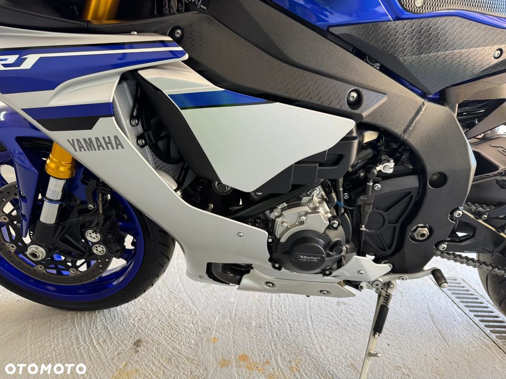 Yamaha YZF - 20