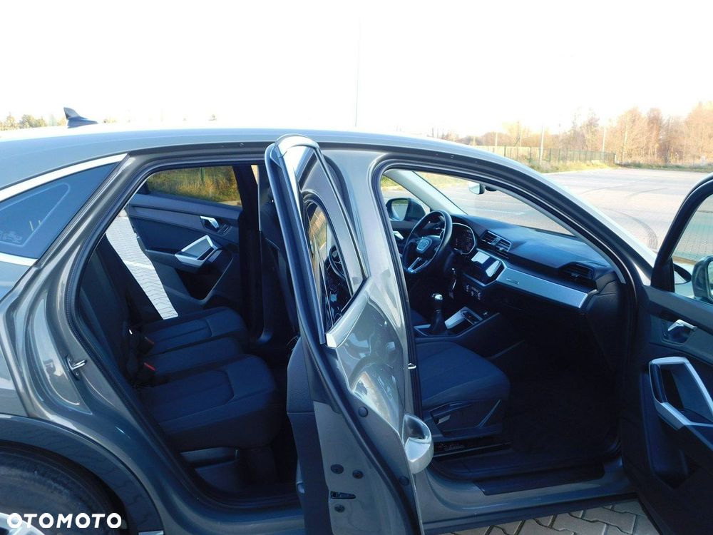 Audi Q3 Sportback 35 TFSI - 10