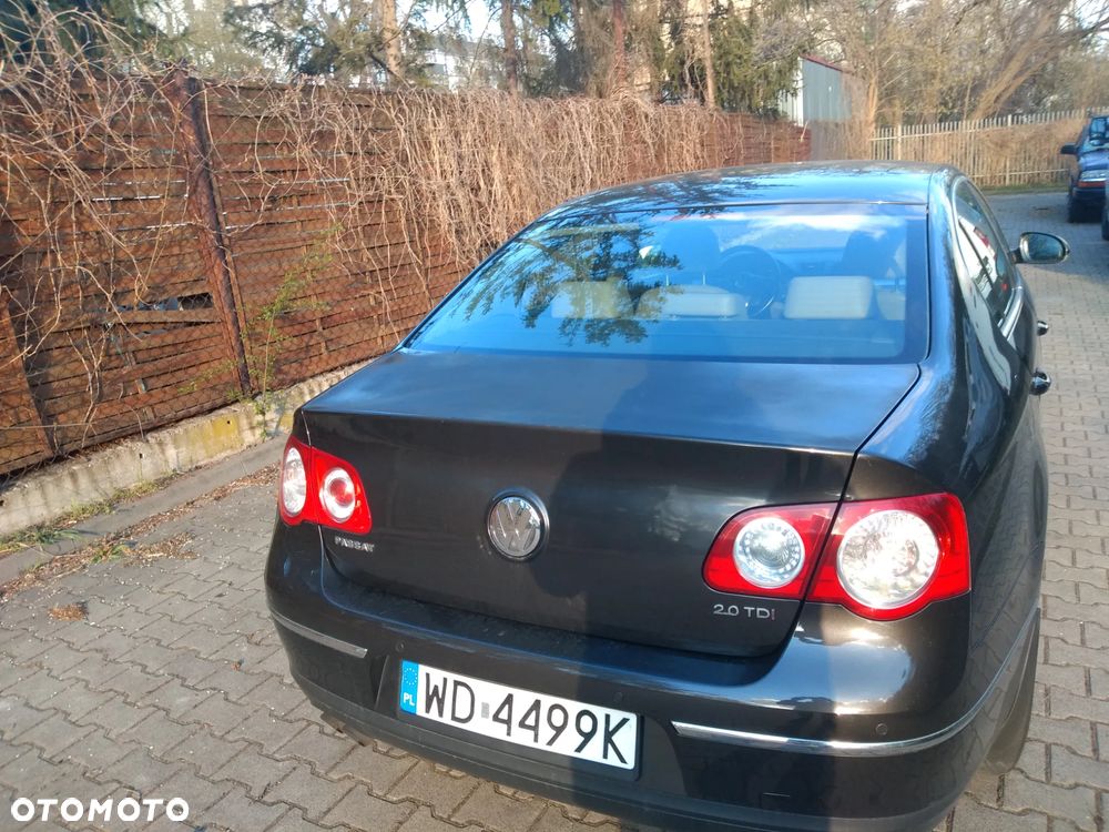 Volkswagen Passat 2.0 TDI Highline DSG - 5