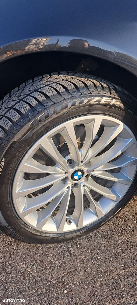 BMW Seria 5 520d Aut. Luxury Line - 15