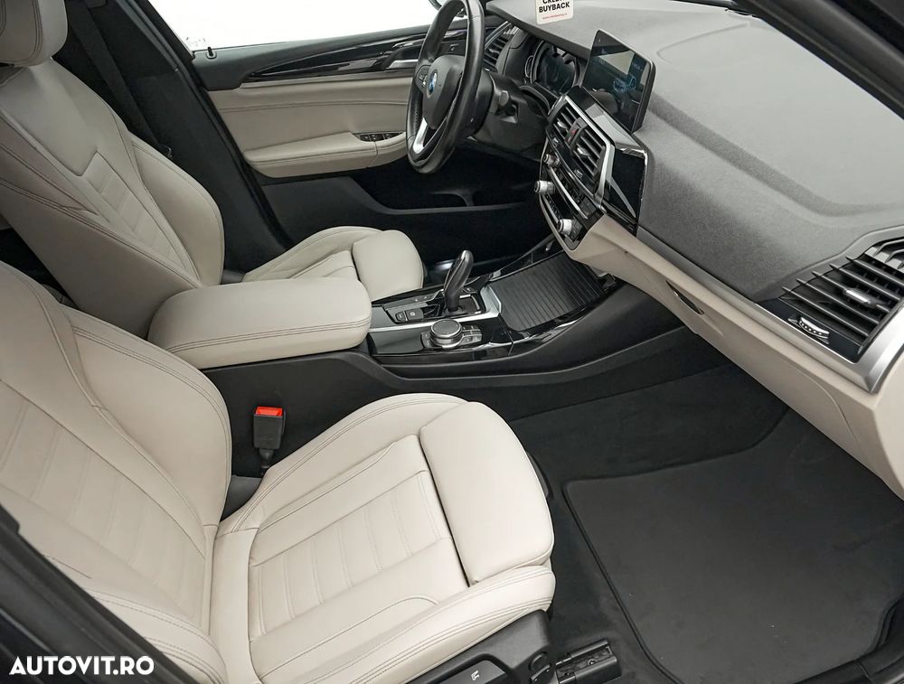 BMW X3 xDrive20d AT Luxury Line - 13