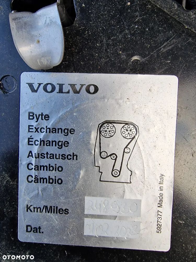 Volvo V70 D4 Geartronic Momentum - 29