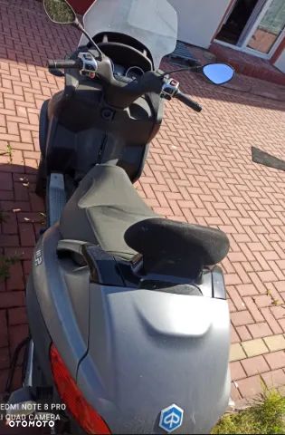 Piaggio MP-3 - 7