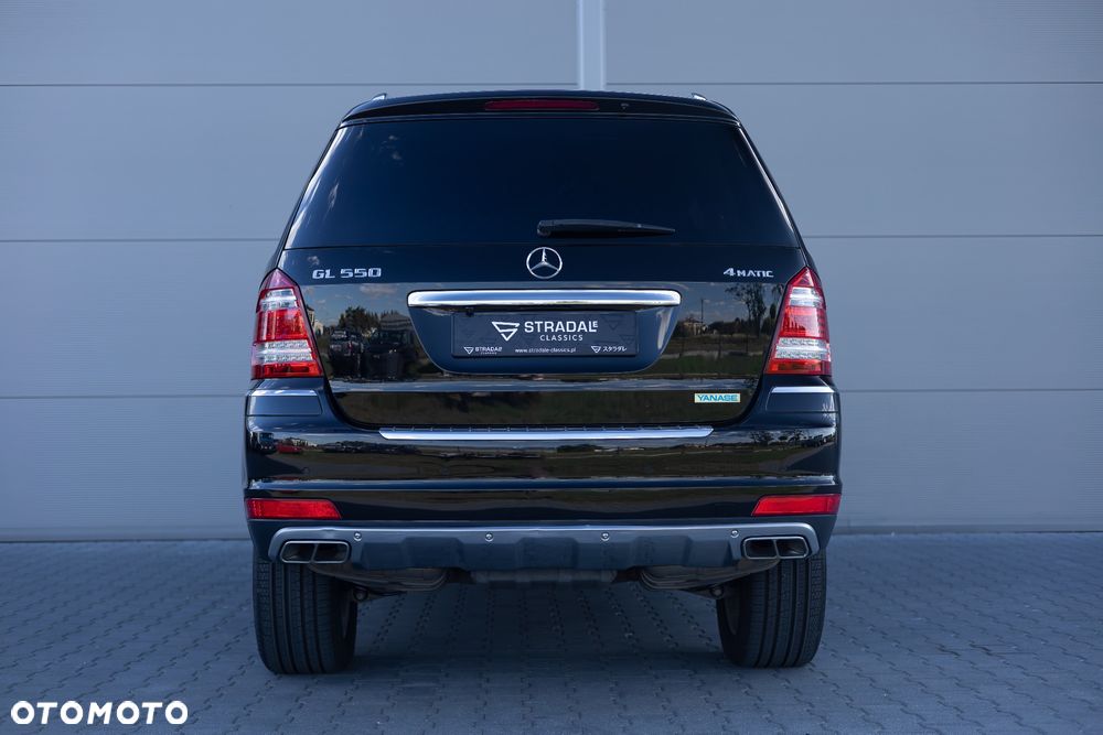 Mercedes-Benz GL 500 4Matic 7G-TRONIC Grand Edition - 7