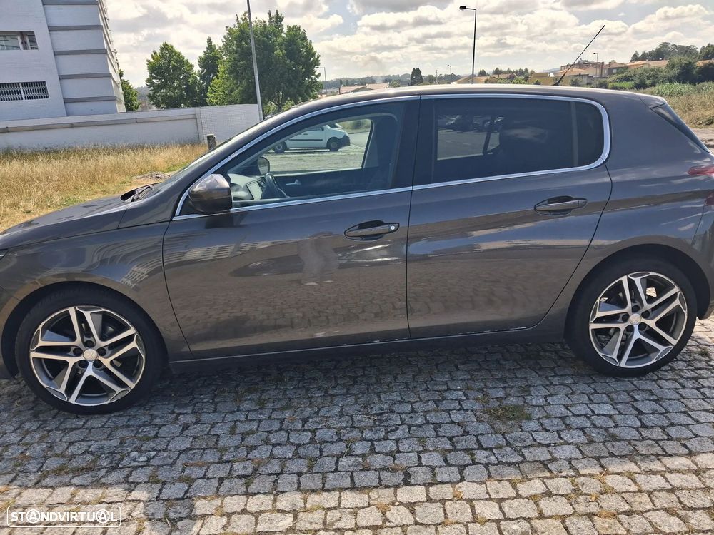 Peugeot 308 1.6 e-HDi Allure - 2
