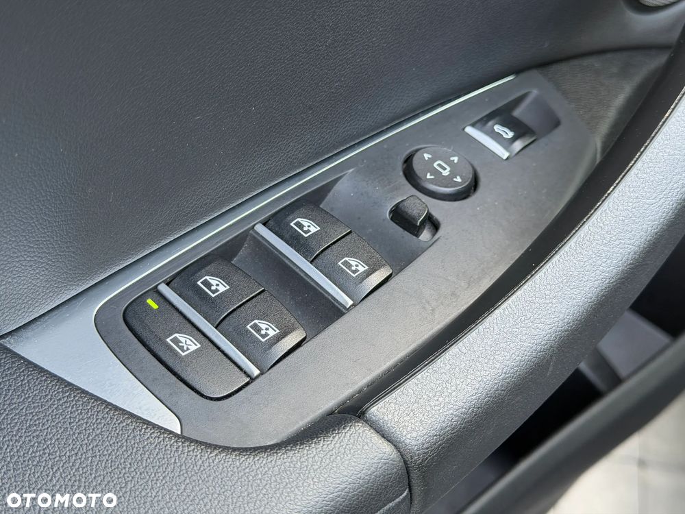 BMW X4 xDrive20i GPF sport - 13