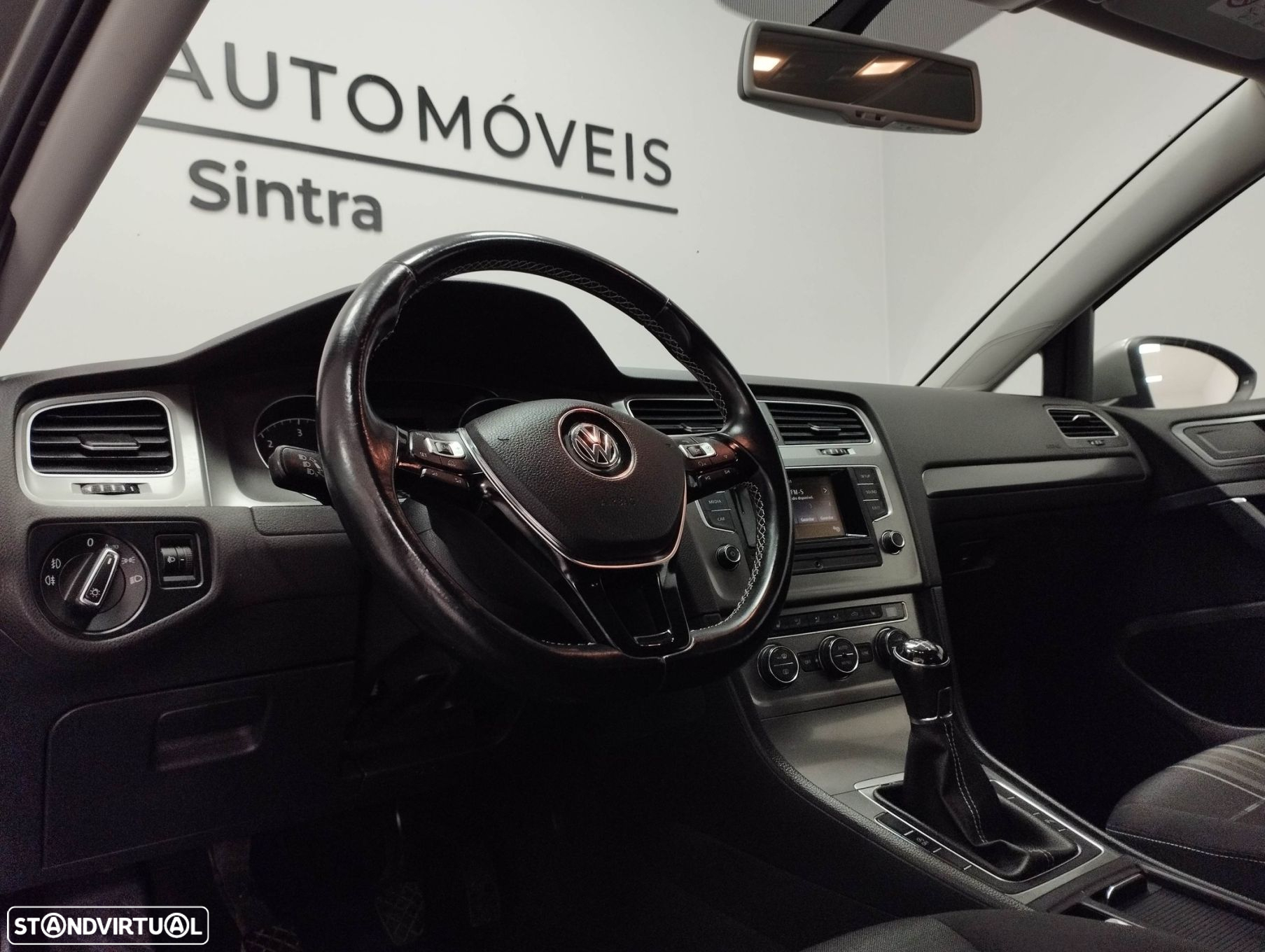 VW Golf 1.6 TDi BlueMotion Trendline - 6