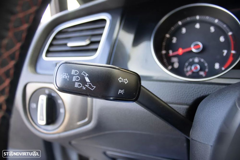 VW Golf 2.0 TSi GTi DSG - 19