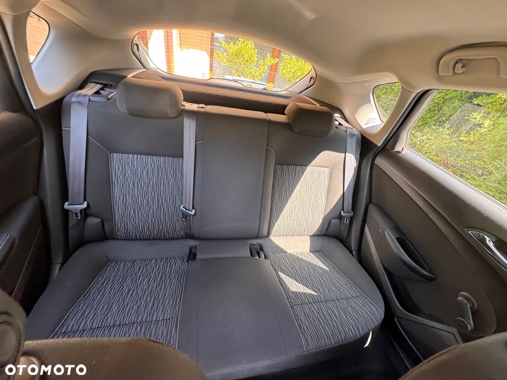 Opel Astra 1.6 Cosmo EU6 - 7