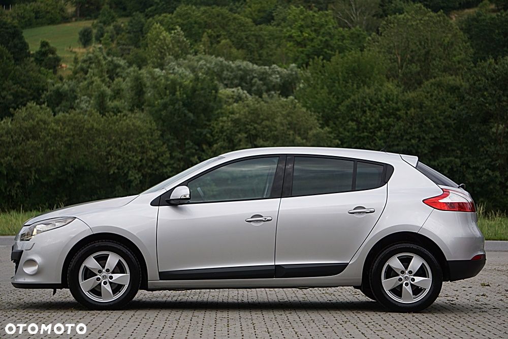 Renault Megane 1.6 16V Generation - 8