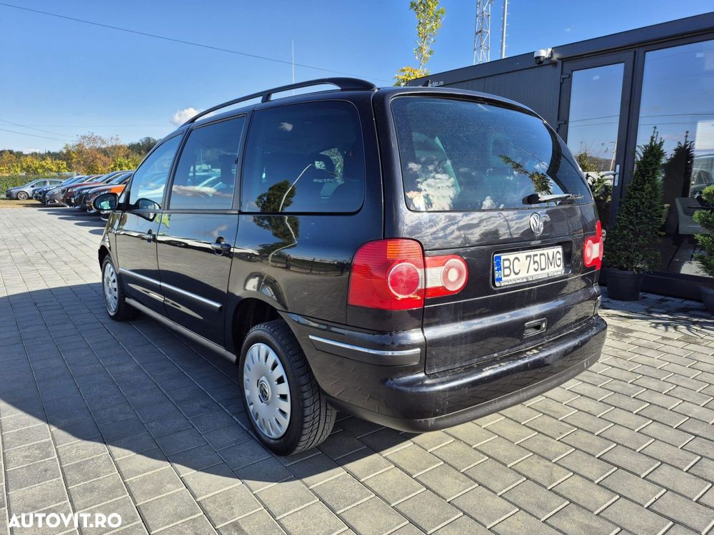 Volkswagen Sharan - 3