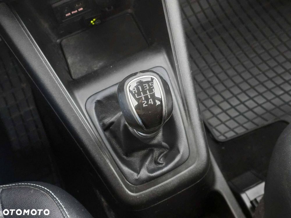 Kia Venga 1.4 Business Line - 14