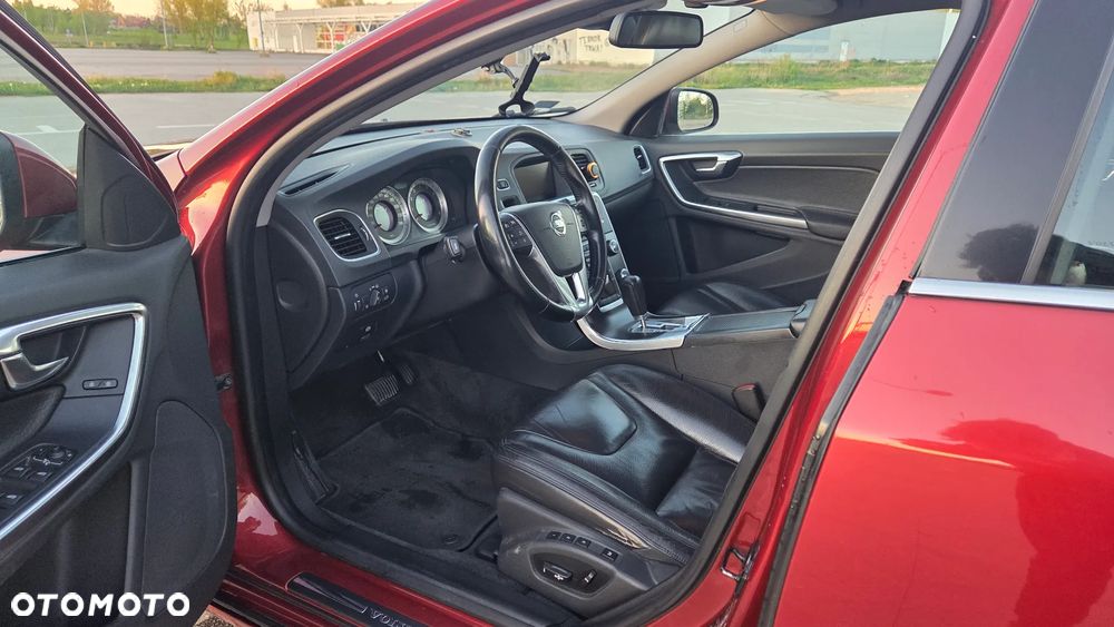 Volvo V60 - 18