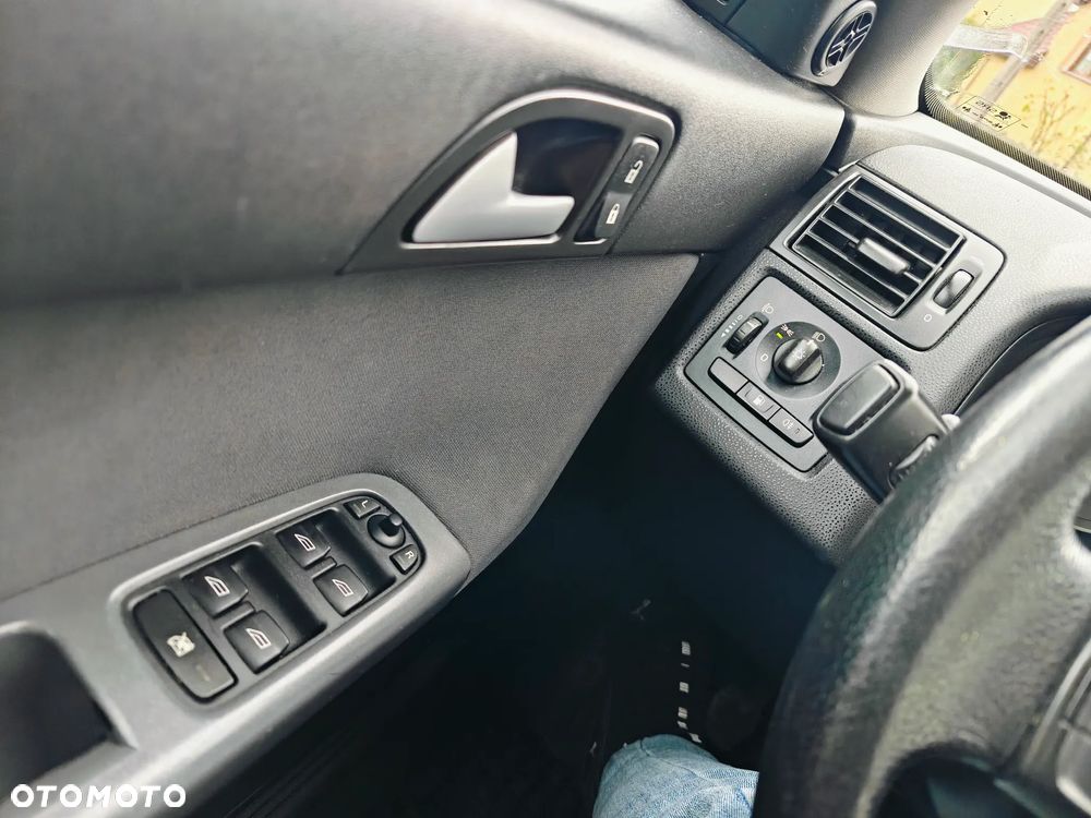 Volvo V50 1.6D DRIVe Summum - 24