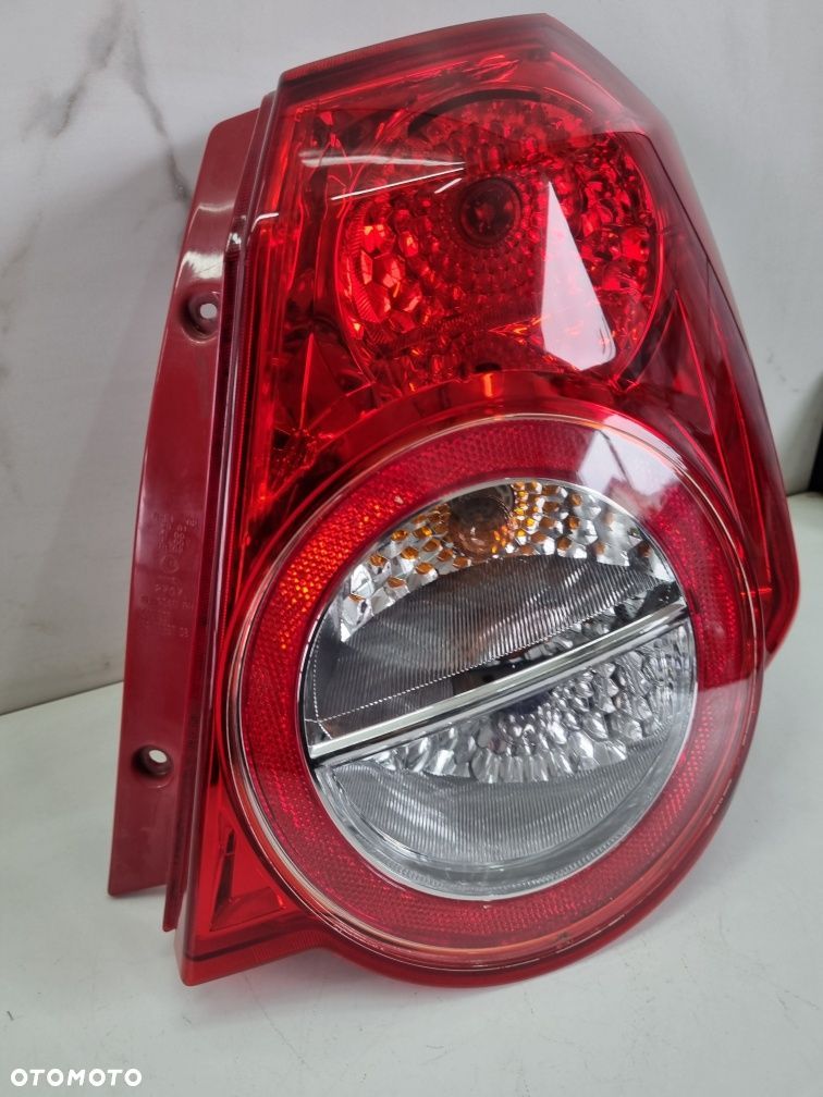 chevrolet aveo T250 lampa tylna prawa prawy tył pasażera oryginał - 1
