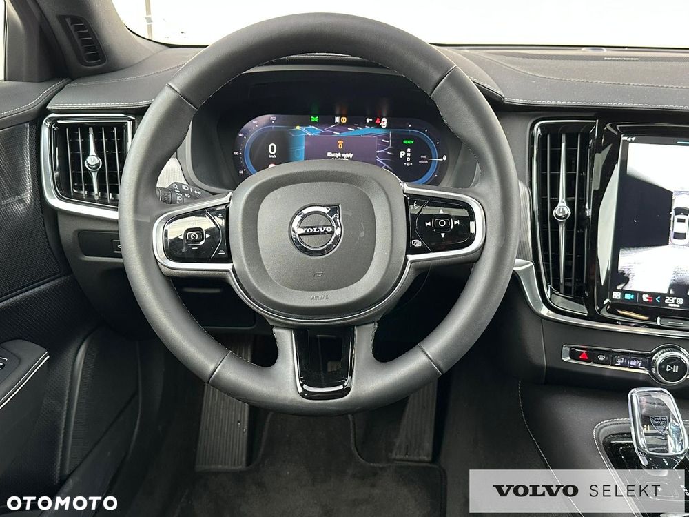 Volvo S90 - 32