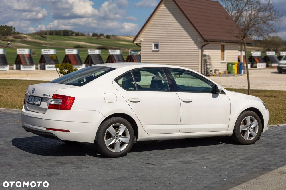 Skoda Octavia 2.0 TDI Ambition EU6 - 8
