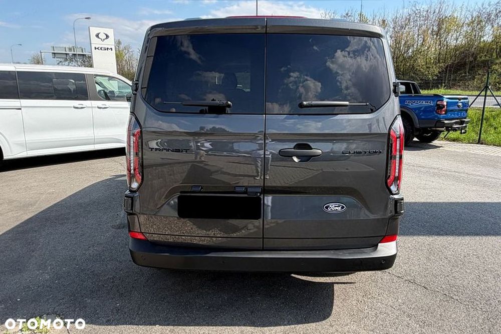 Ford Transit Custom - 7