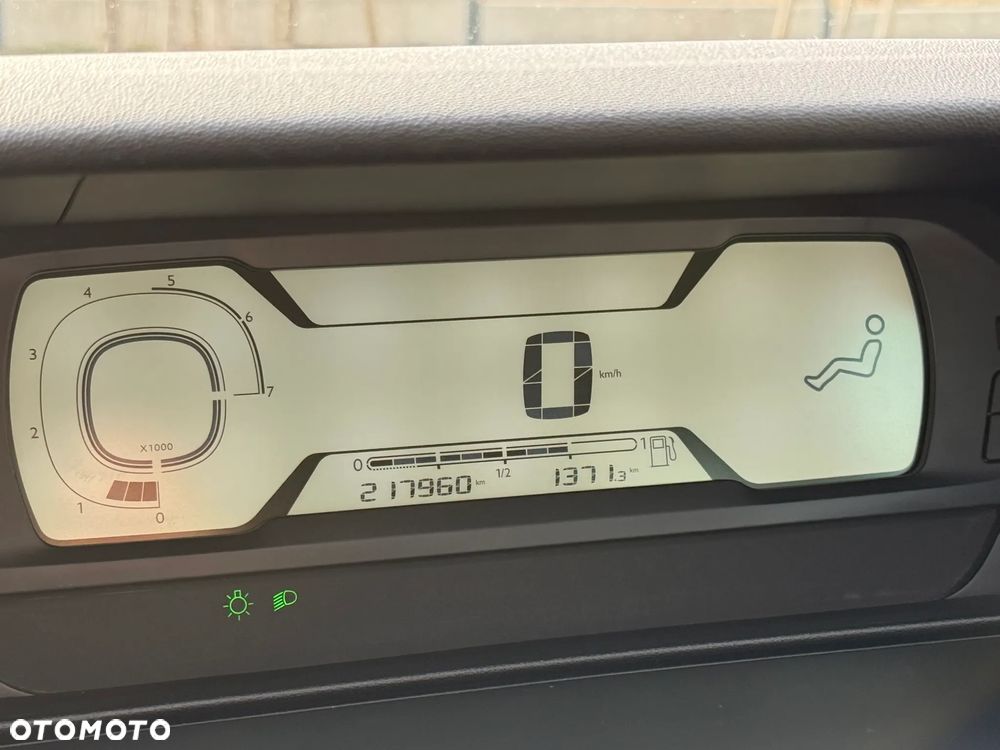 Citroën C4 Picasso e-HDi 115 Intensive - 8