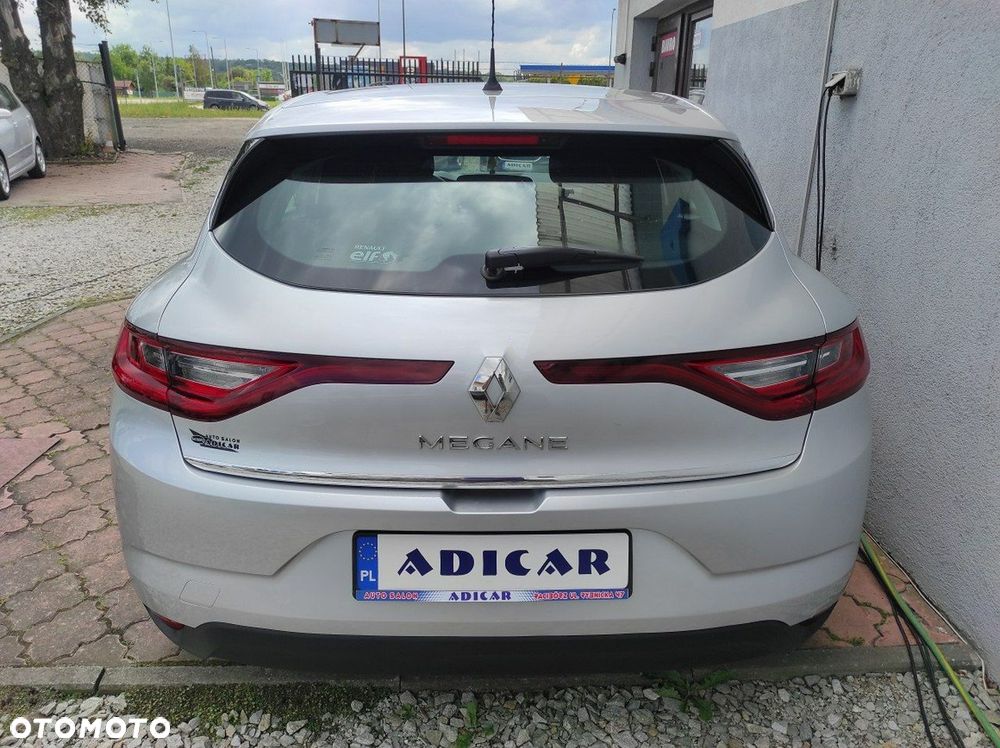 Renault Megane - 5