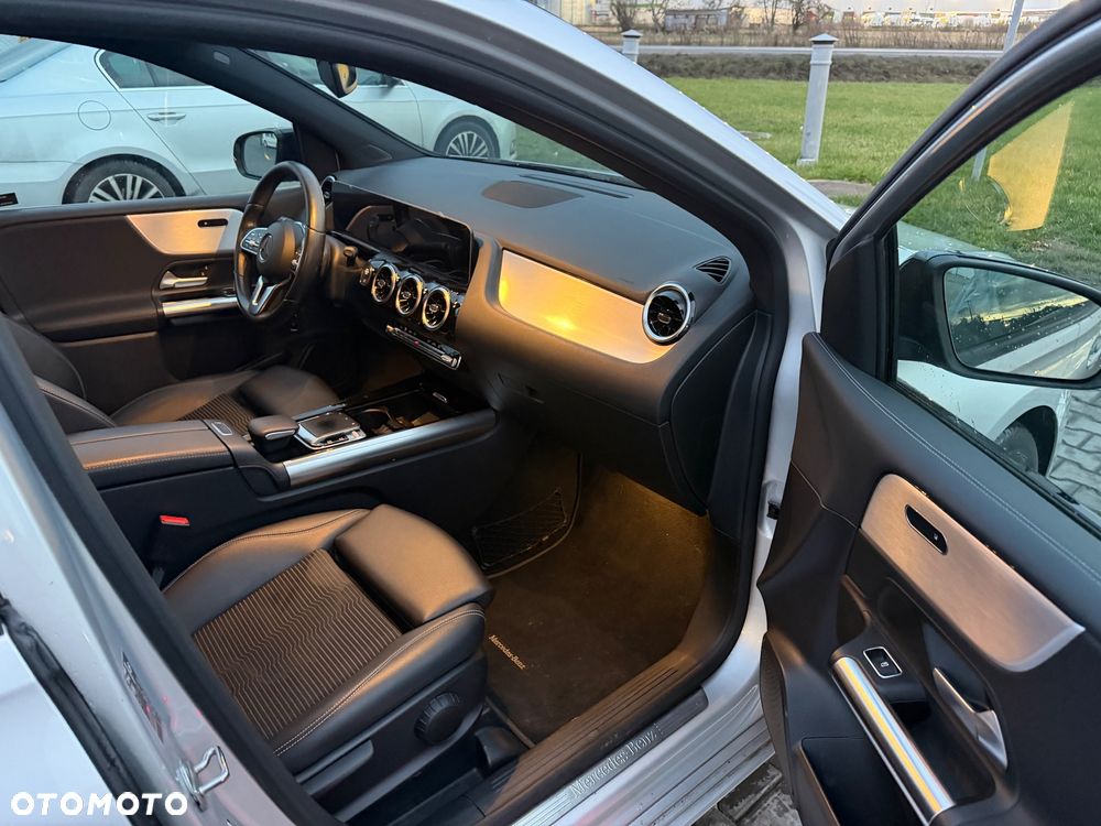 Mercedes-Benz Klasa B 180 d Progressive 7G-DCT - 12