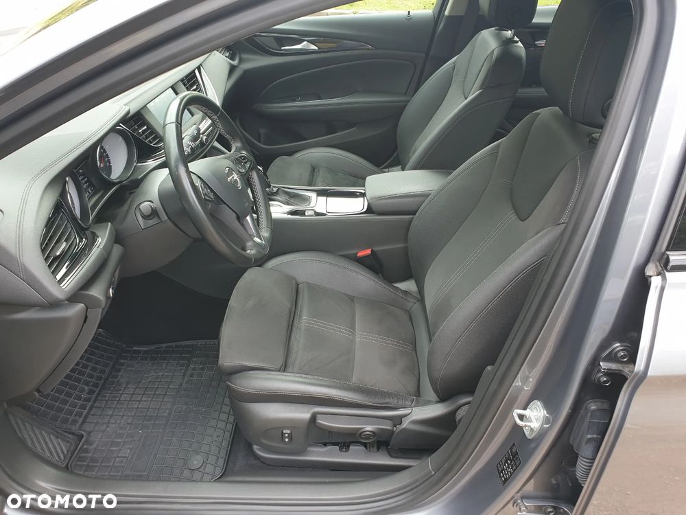 Opel Insignia 2.0 CDTI 4x4 Innovation S&S - 12