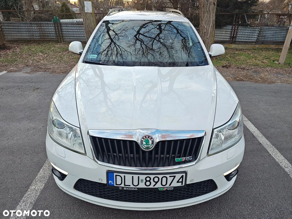 Skoda Octavia 2.0 TDI CR DPF RS - 15