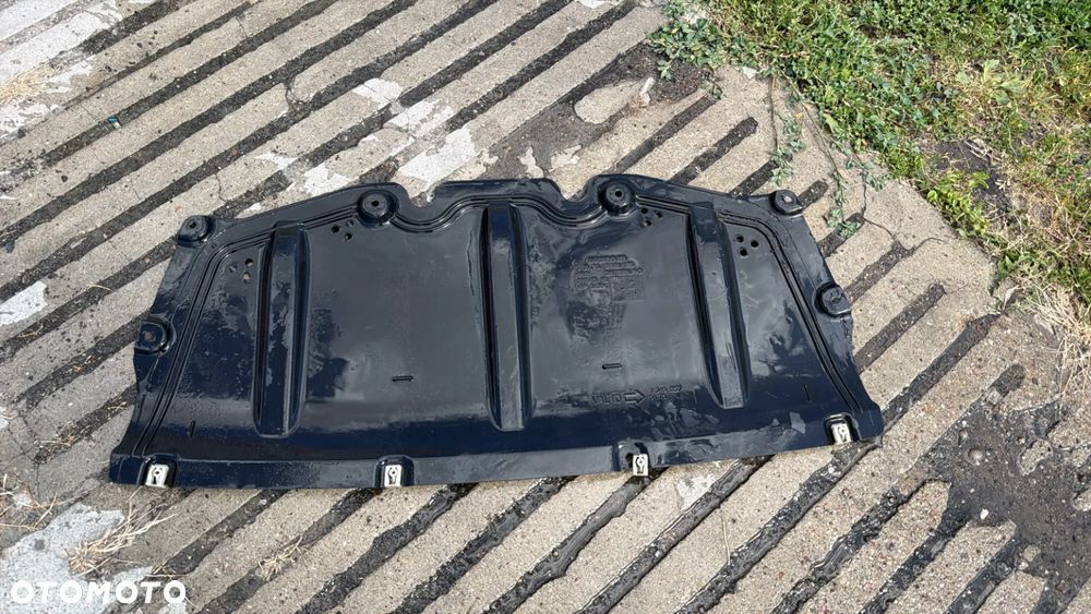 BMW G20 G21 G22 PŁYTA OSŁONA POD SILNIK 7428176 - 1