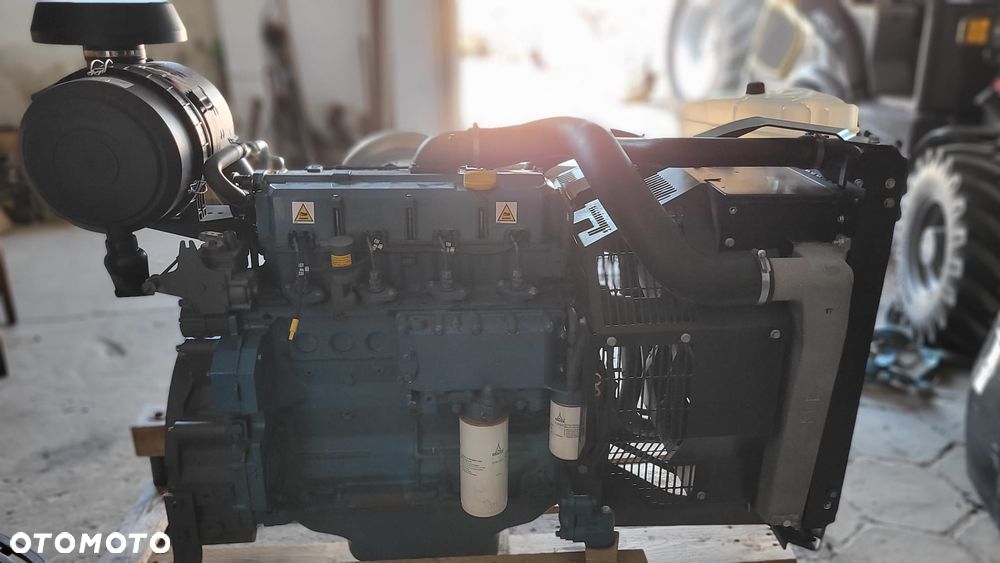 Silnik Deutz BF 4M 1013 E kompletny z dodatkowym osprzętem - 3