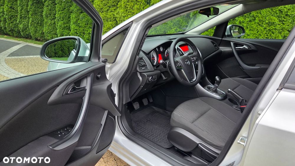 Opel Astra 1.4 T Active EU6 - 9