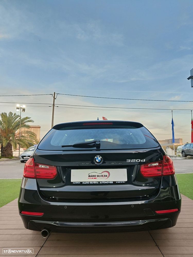 BMW 320 d Auto Line Sport - 21