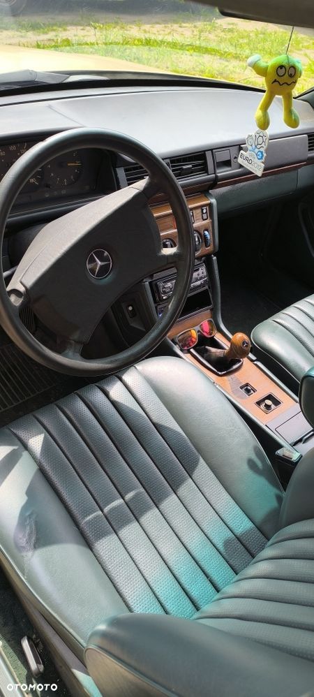 Mercedes-Benz W124 (1984-1993) - 5