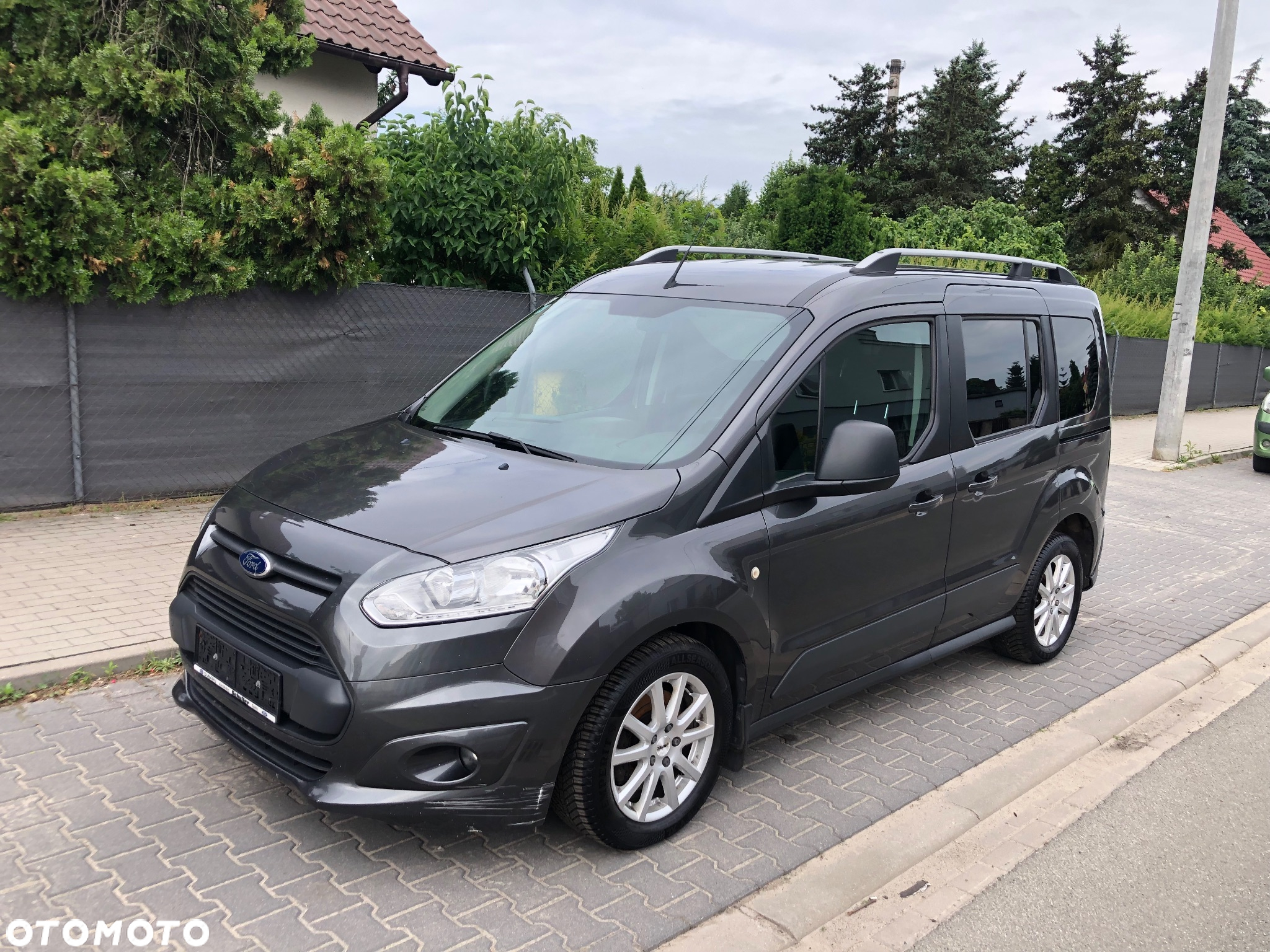 Ford Tourneo Connect - 20