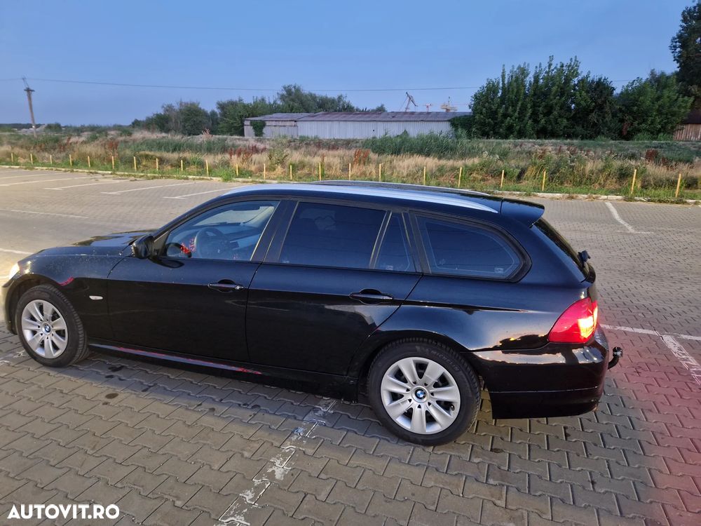 BMW Seria 3 318d DPF Aut. Edition Sport - 11