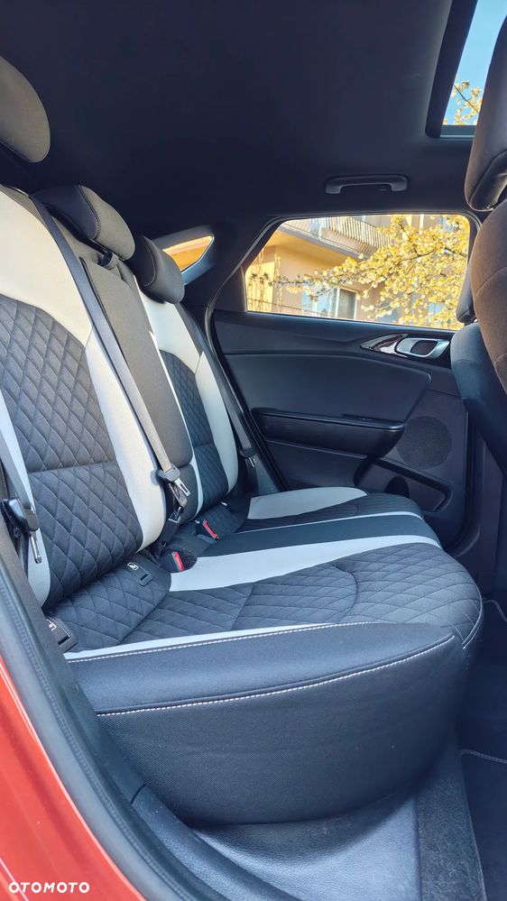 Kia ProCeed 1.5 T-GDI DCT7 OPF (48V Mild Hybrid) GT Line - 32