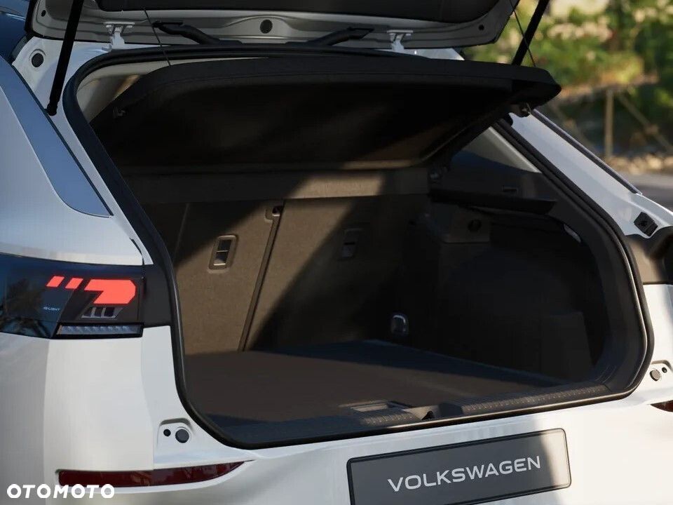 Volkswagen T-Roc - 7
