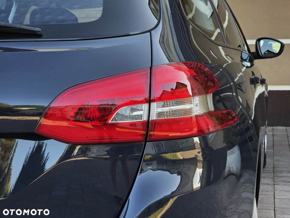 Peugeot 308 BlueHDi 120 Stop & Start Business-Line - 34