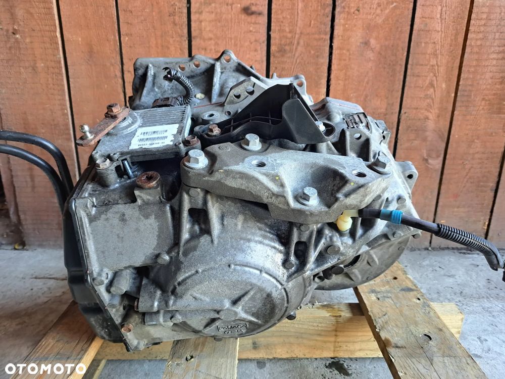 SKRZYNIA BIEGÓW AUTOMAT AWD VOLVO 2.4 D5 XC70 II V70III S80II 30681225 - 9