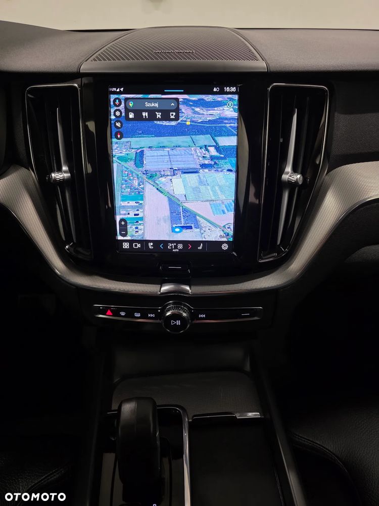 Volvo XC 60 B4 D Geartronic RDesign - 14