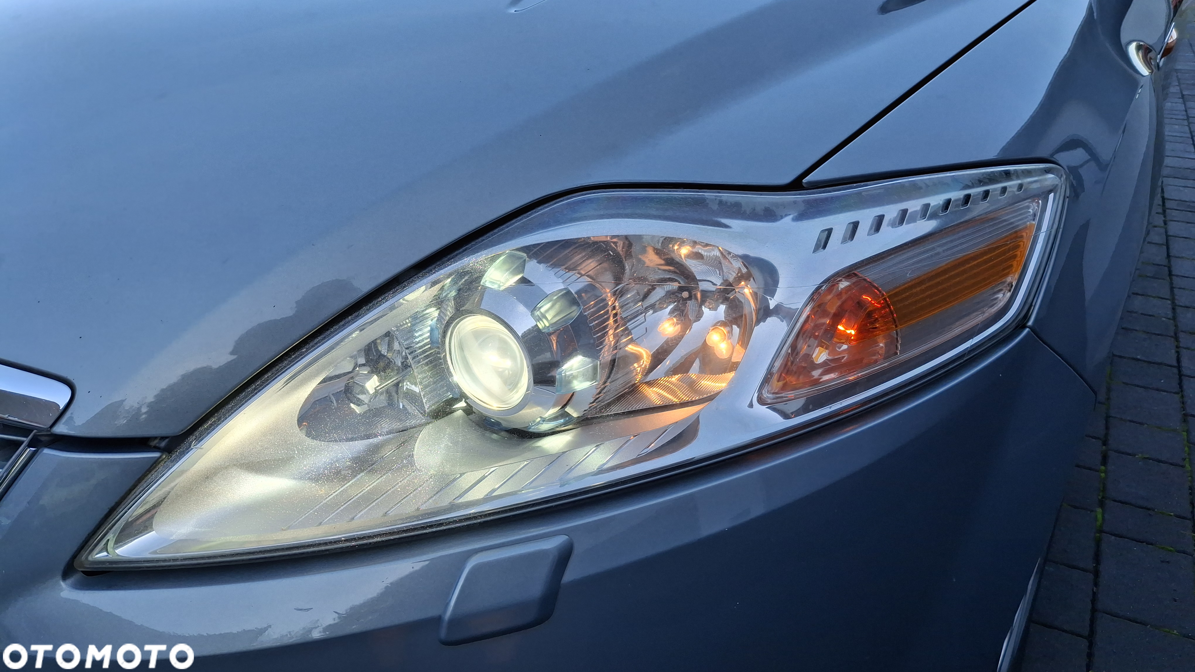 Ford Mondeo - 24