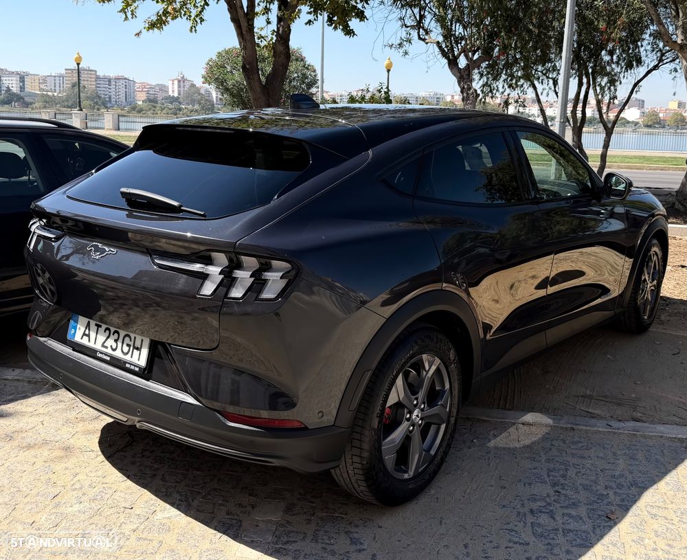 Ford Mustang Mach-E Standard - 5
