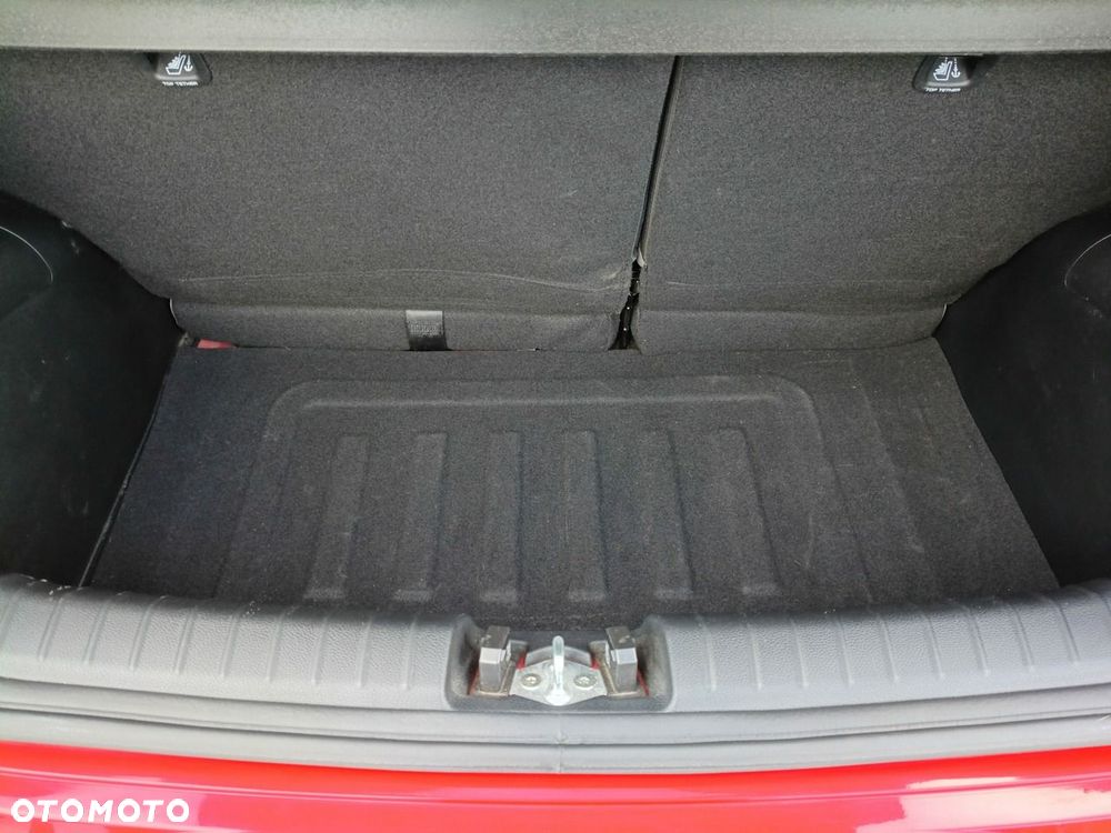 Kia Picanto 1.2 L - 17