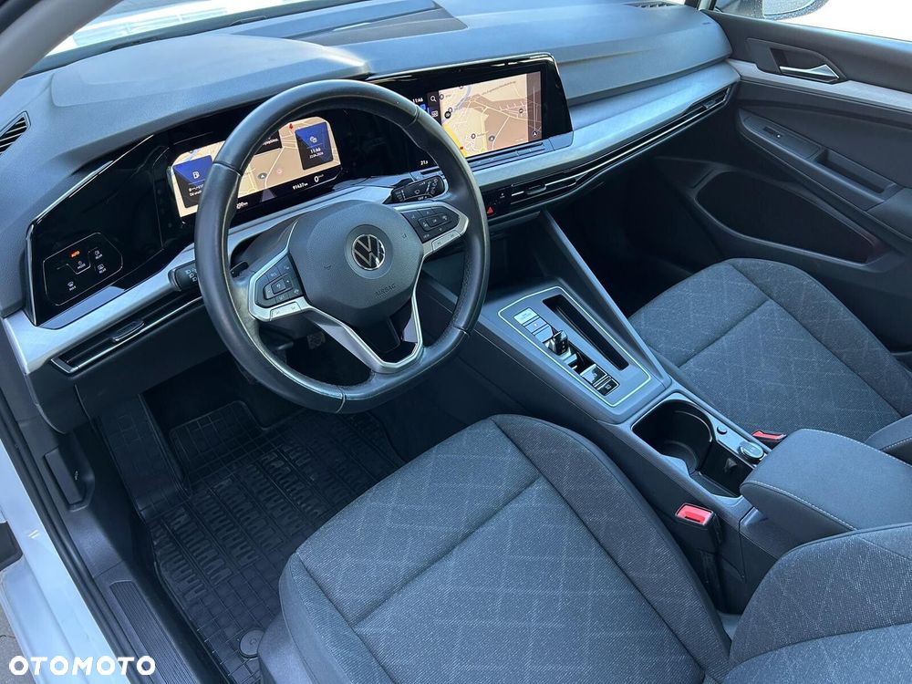 Volkswagen Golf 1.5 eTSI EVO Life DSG - 8