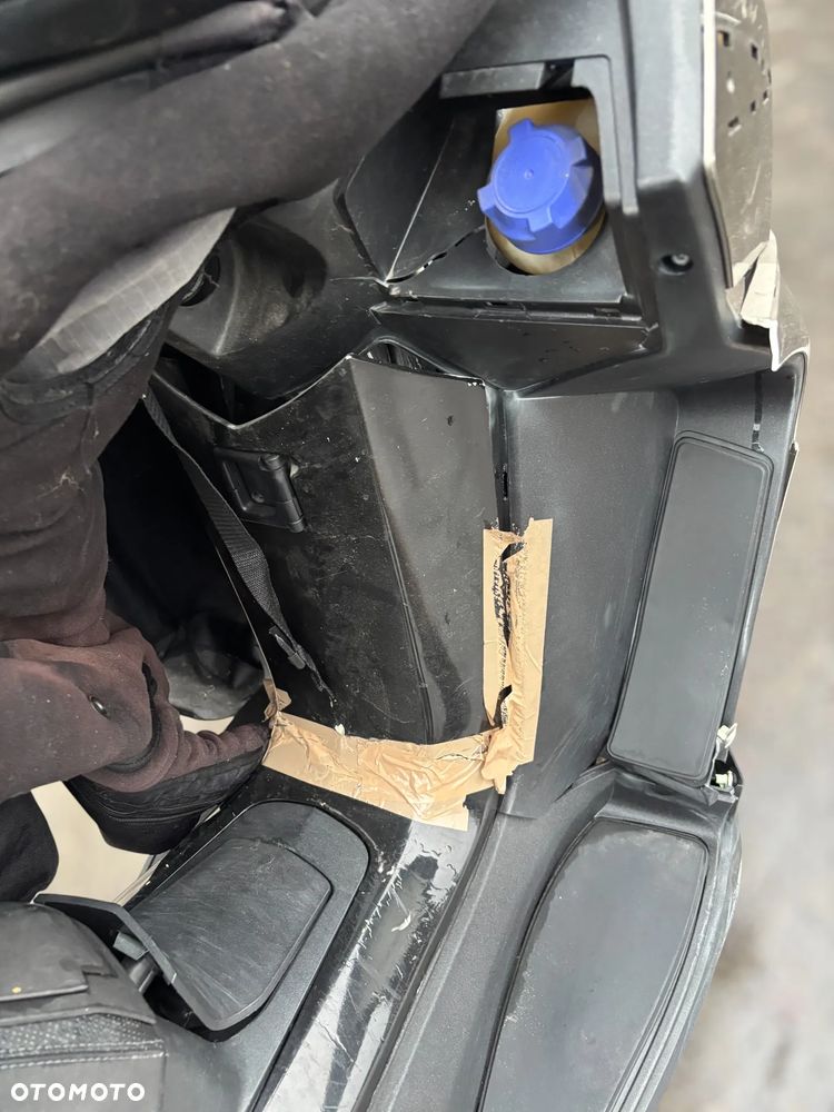 Peugeot Satelis - 10