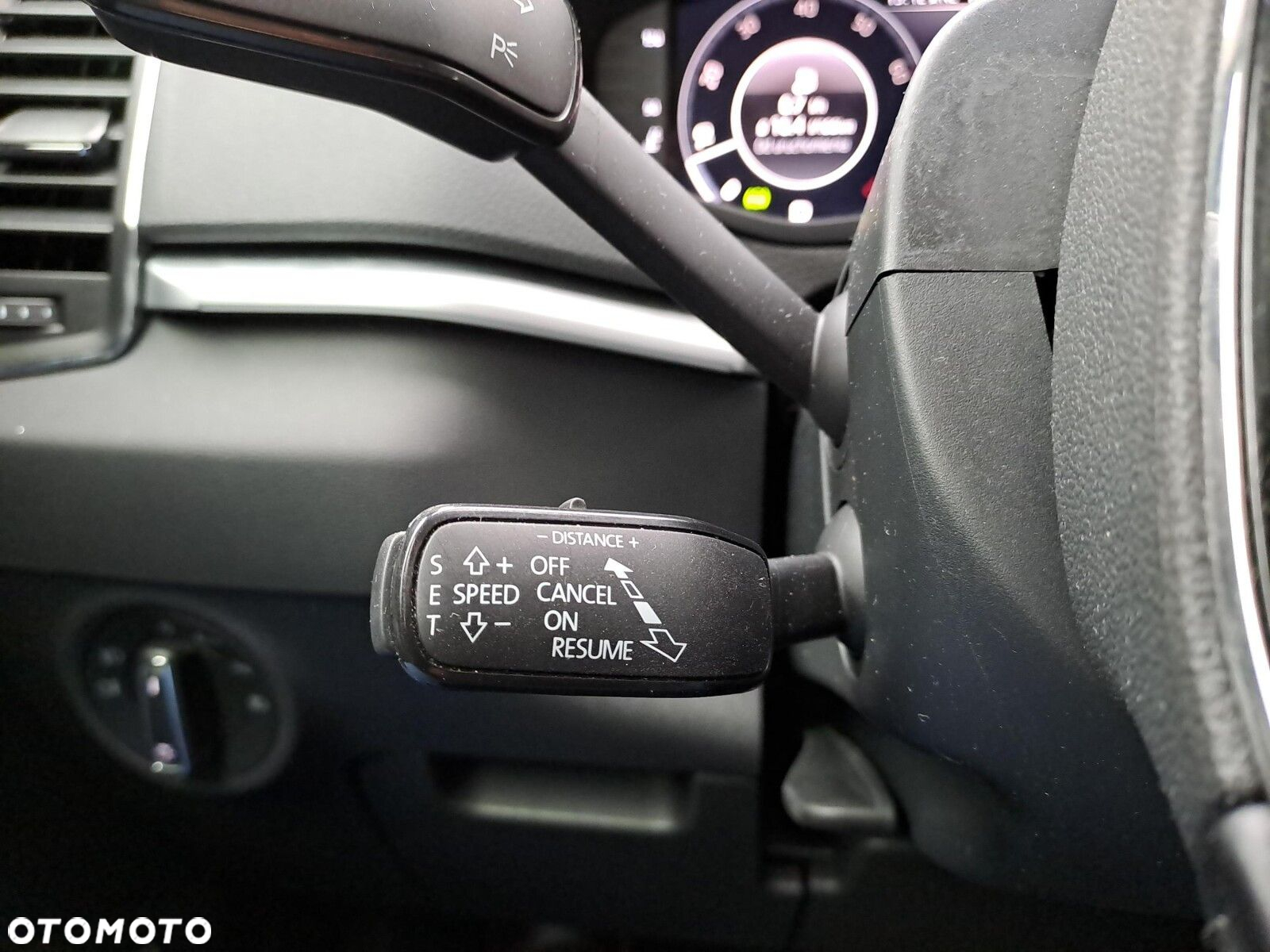 Skoda Karoq 1.5 TSI ACT 4x2 Style DSG - 15