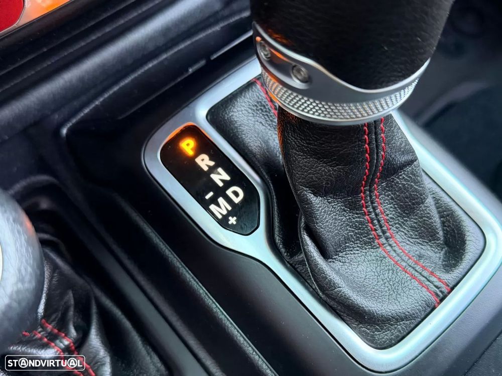 Jeep Wrangler Unlimited 2.2 CRD Rubicon AT - 15