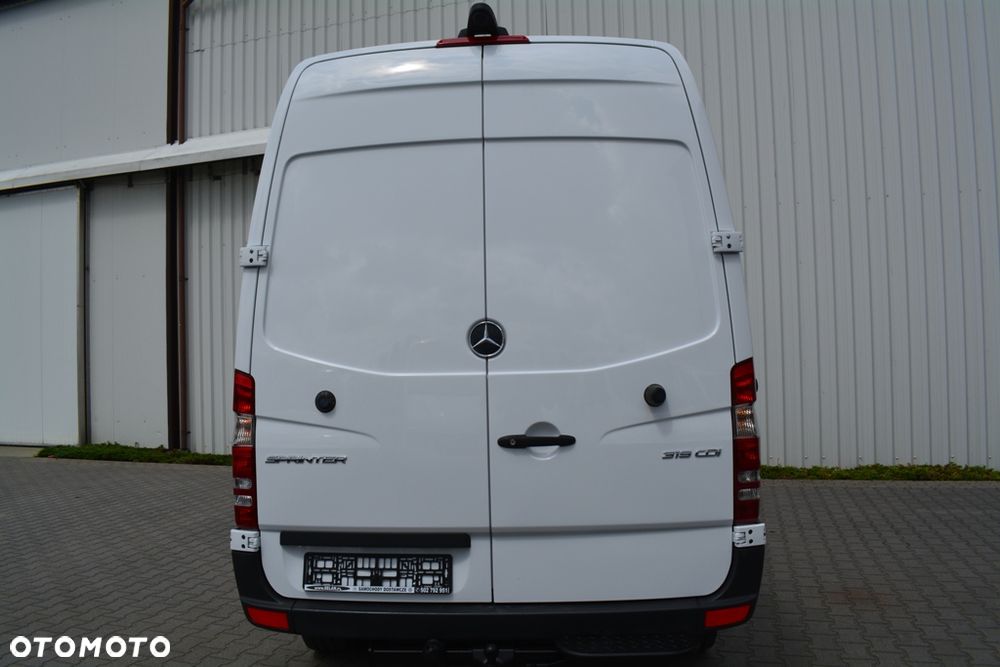 Mercedes-Benz Sprinter 319 CDI 3.0V6 - 18