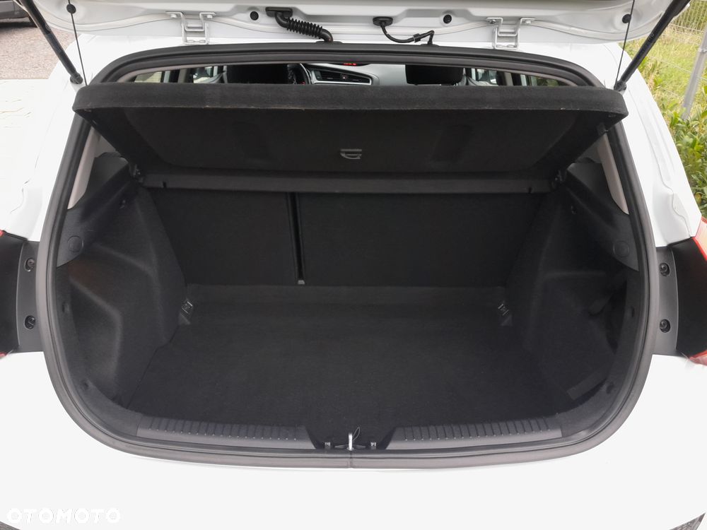Kia Ceed 1.6 CRDi Spirit - 17