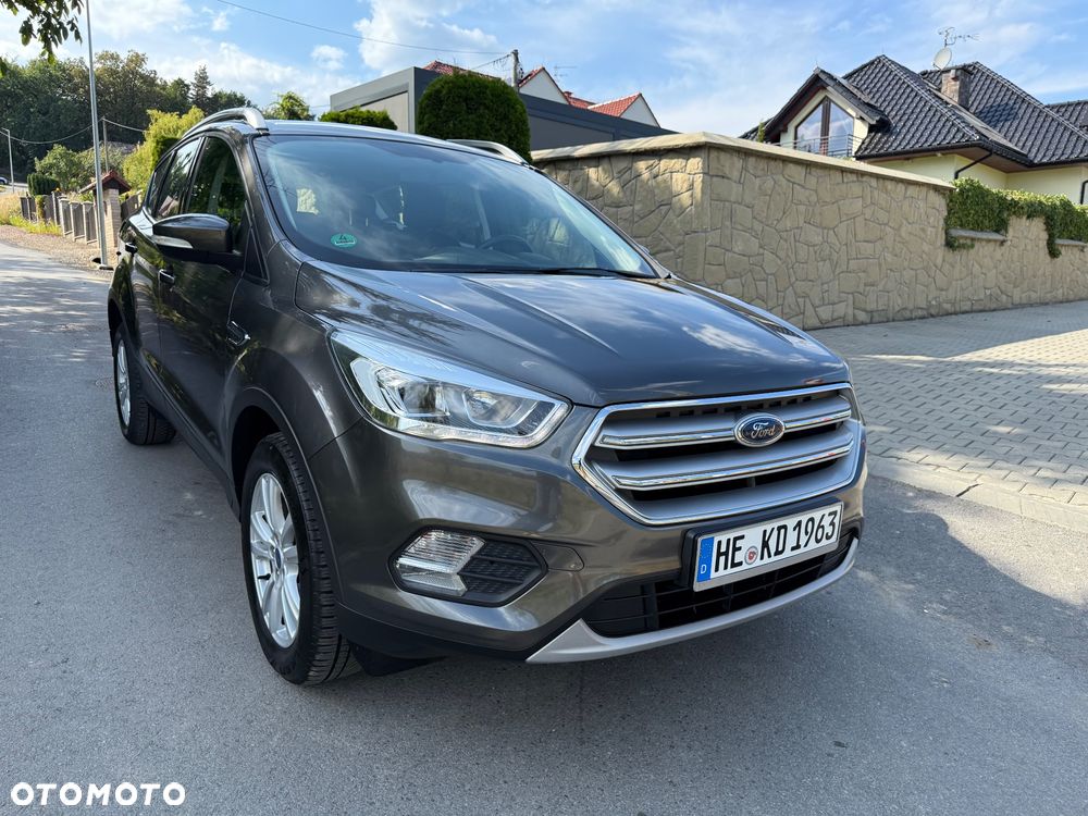 Ford Kuga - 10